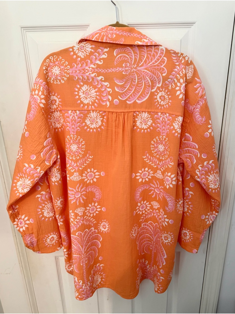 Lilly Pulitzer Soft Orange Blouse with Pink and White Floral Accents - Picture 4 of 4